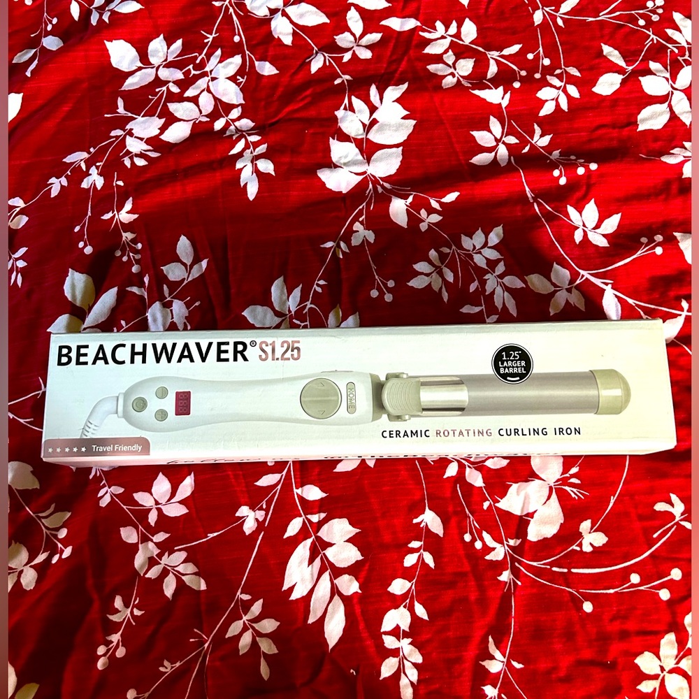 Beachwaver S1.25 Ceramic Curling Iron with 1.25” Barrel for Longer Hair.